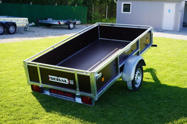 Remorcă 750 kg basculabil manual - Sebal D250 | 250x133/750kg - 1 axă